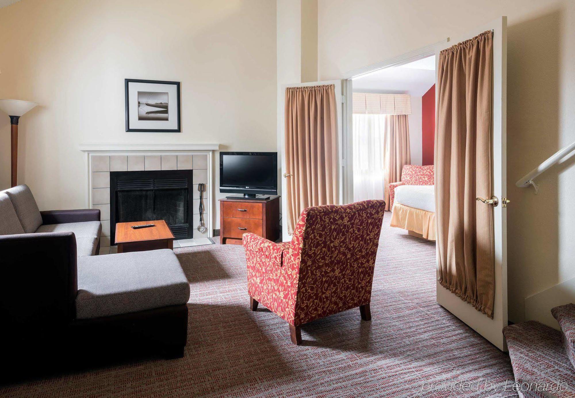 Residence Inn Kansas City Downtown/Union Hill Exterior foto